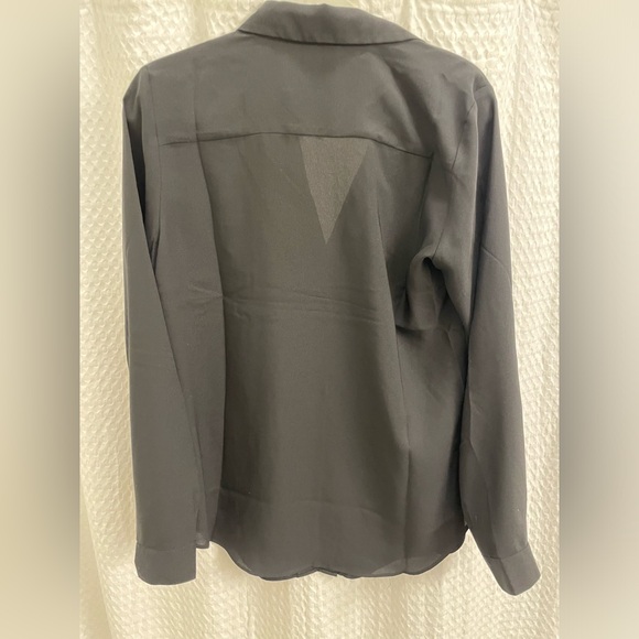 Ann Taylor Tall Essential Shirt. Black. Size Medium Tall. Worn one time. - Picture 3 of 4